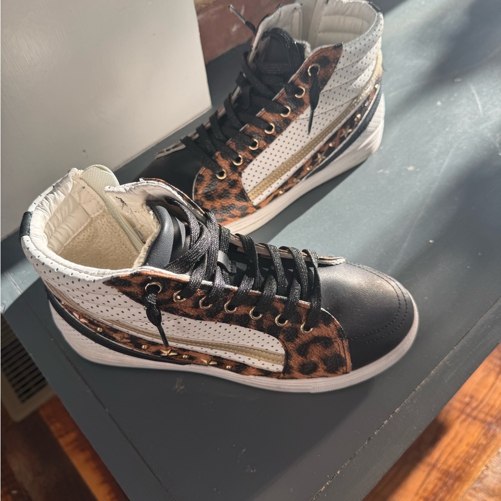 Leopard Print High-Top Sneakers